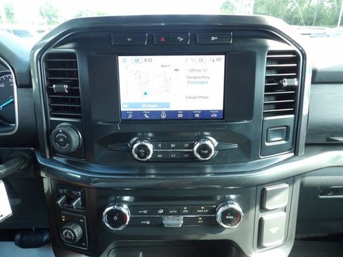 Used 2022 Ford F150 XLT w/ Equipment Group 301A Mid AWD/4WD image 18