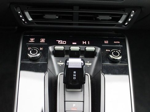 Used 2020 Porsche 911 Carrera 4S image 28