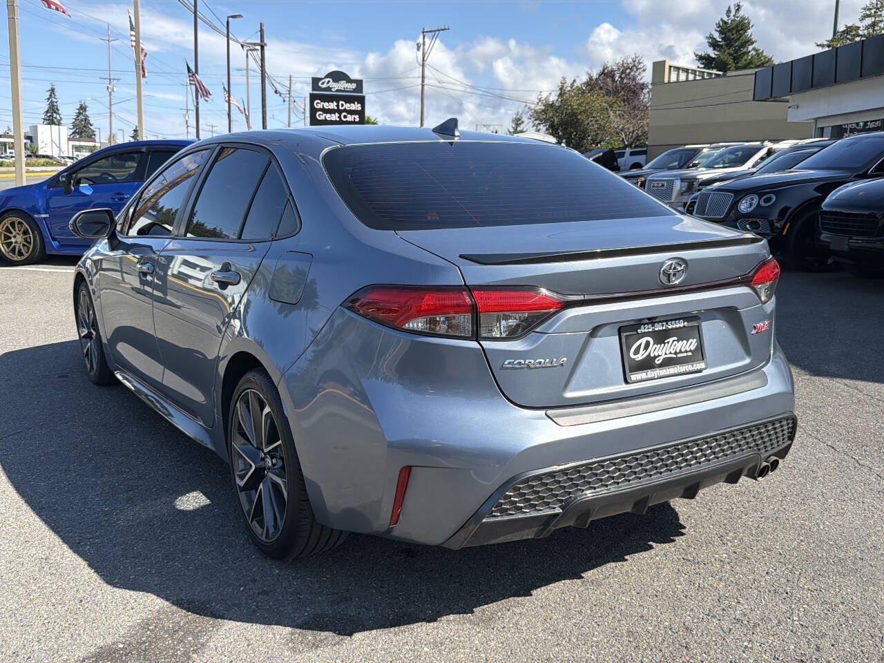 Used 2020 Toyota Corolla XSE FWD image 4