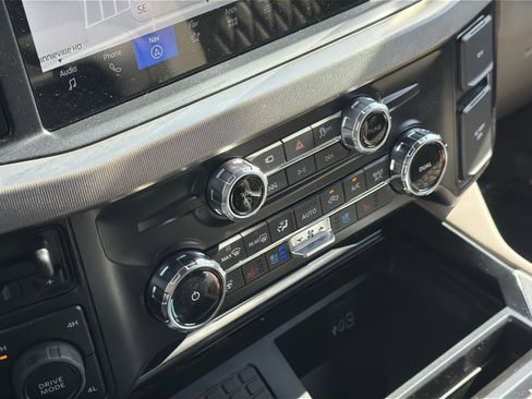 New 2026 Ford F450 Platinum AWD/4WD image 25