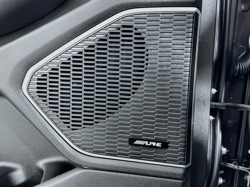 Used 2023 Jeep Grand Cherokee 4WD 4xe image 19