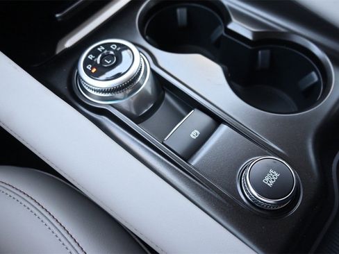 New 2025 Ford Explorer Active w/ Active Comfort Package image 40