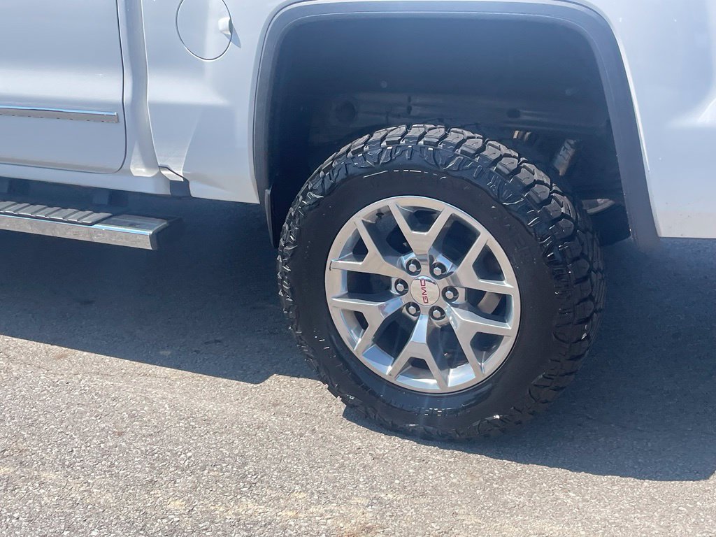 Used 2018 GMC Sierra 1500 SLT AWD/4WD image 9