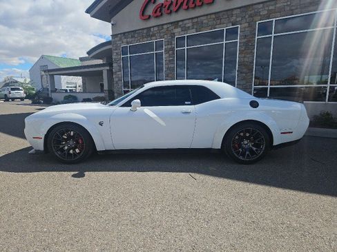 Used 2020 Dodge Challenger SRT Hellcat Redeye image 2