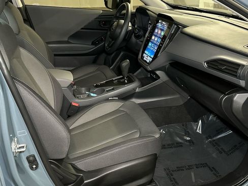Used 2025 Subaru Crosstrek 2.0i Premium image 11