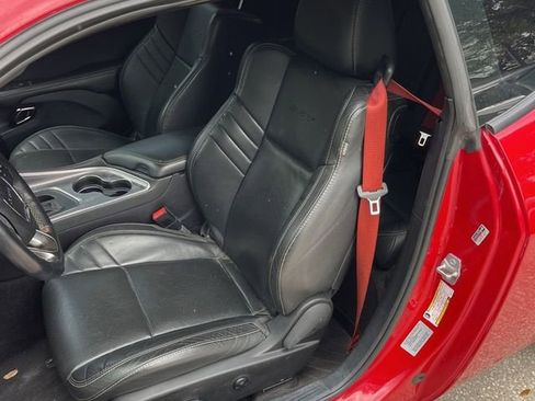 Used 2016 Dodge Challenger SRT Hellcat image 6