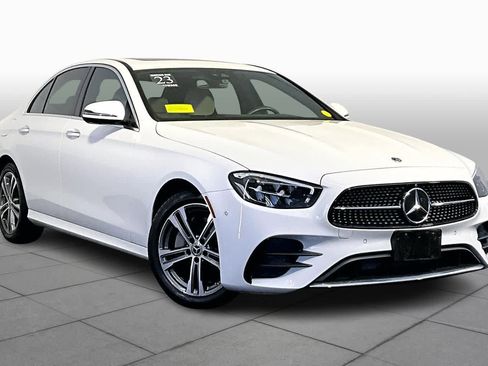 Used 2023 Mercedes-Benz E 350 4MATIC Sedan image 3