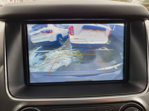 Used 2020 Chevrolet Tahoe 4WD w/ Remote Keyless Entry Package image 8