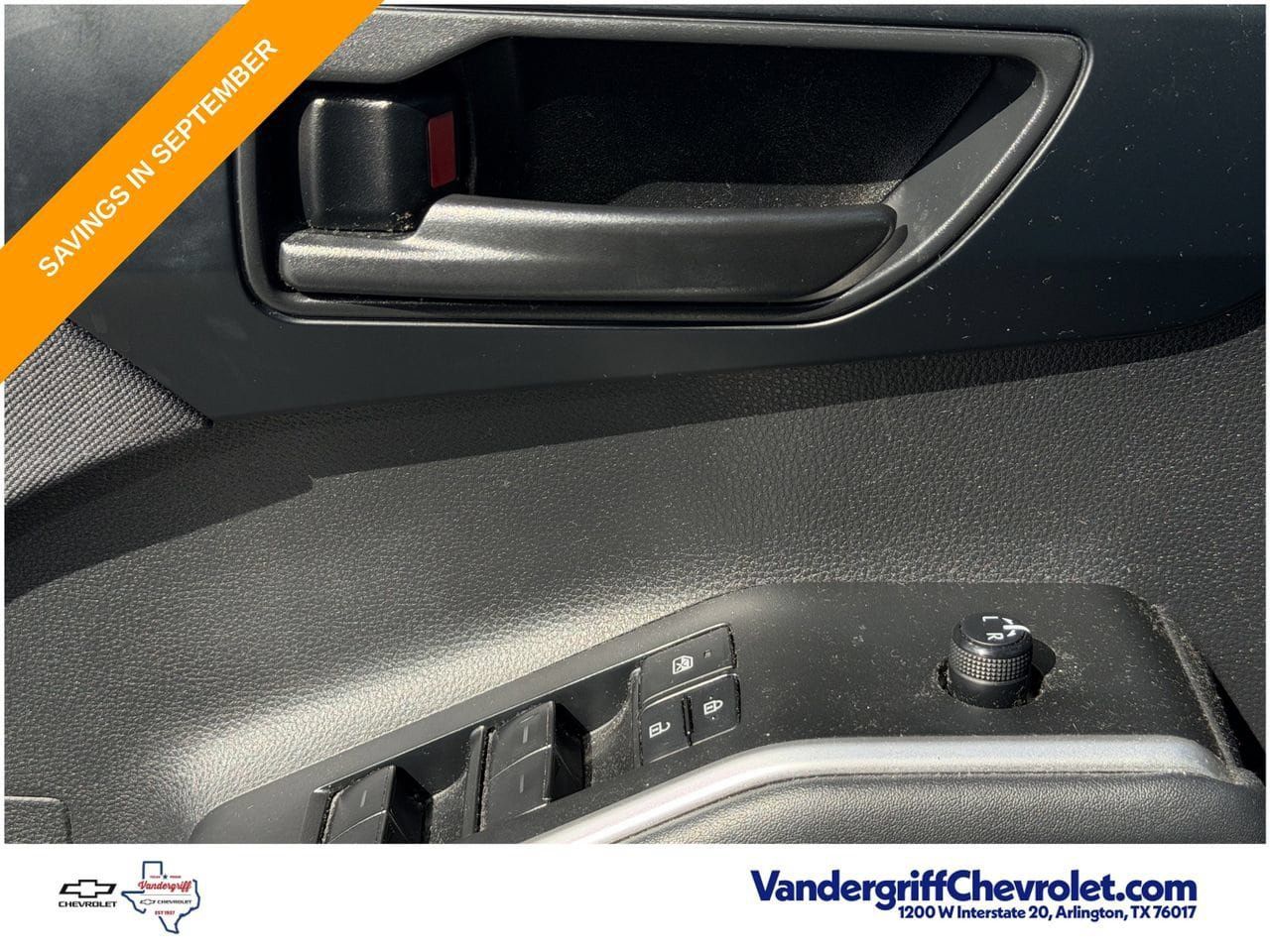 Used 2022 Toyota Highlander LE FWD image 21