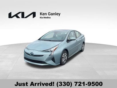 Used 2016 Toyota Prius Four w/ Advanced Technology Package
