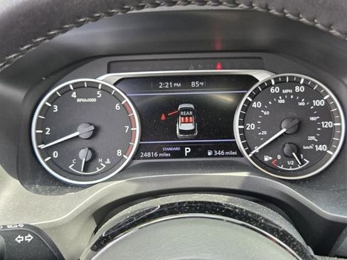 Used 2023 Nissan Rogue SV w/ SV Premium B Package FWD image 23