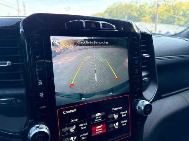 Used 2020 RAM 1500 Laramie w/ Sport Appearance Package AWD/4WD image 9