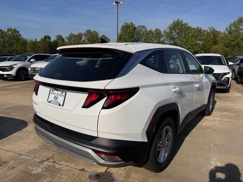 New 2026 Hyundai Tucson SE image 5