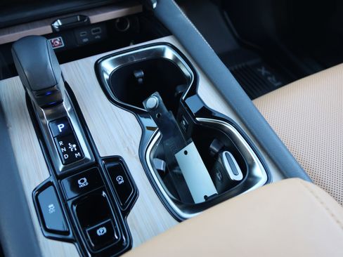 Certified 2025 Lexus RX 350 Premium w/ Accessory Package (Z1) image 31