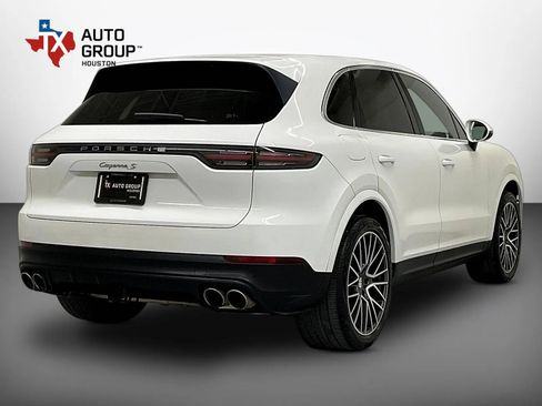 Used 2019 Porsche Cayenne S AWD/4WD image 5