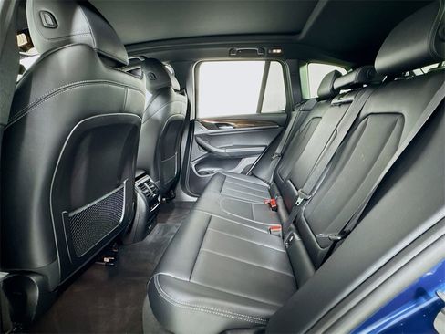 Used 2022 BMW X3 xDrive30i w/ Premium Package image 12