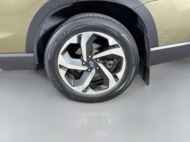 Used 2023 Subaru Forester Touring AWD/4WD image 33