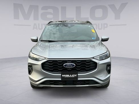 Used 2024 Ford Escape ST-Line Select w/ Tech Pack #2 image 8