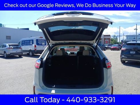 Used 2023 Ford Edge Titanium w/ Class II Trailer Tow Package AWD/4WD image 38