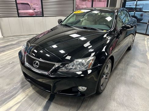 Used 2010 Lexus IS 250C image 4