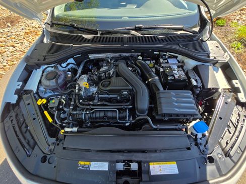 New 2026 Volkswagen Jetta SE FWD image 21