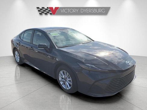 Used 2026 Toyota Camry LE FWD image 1