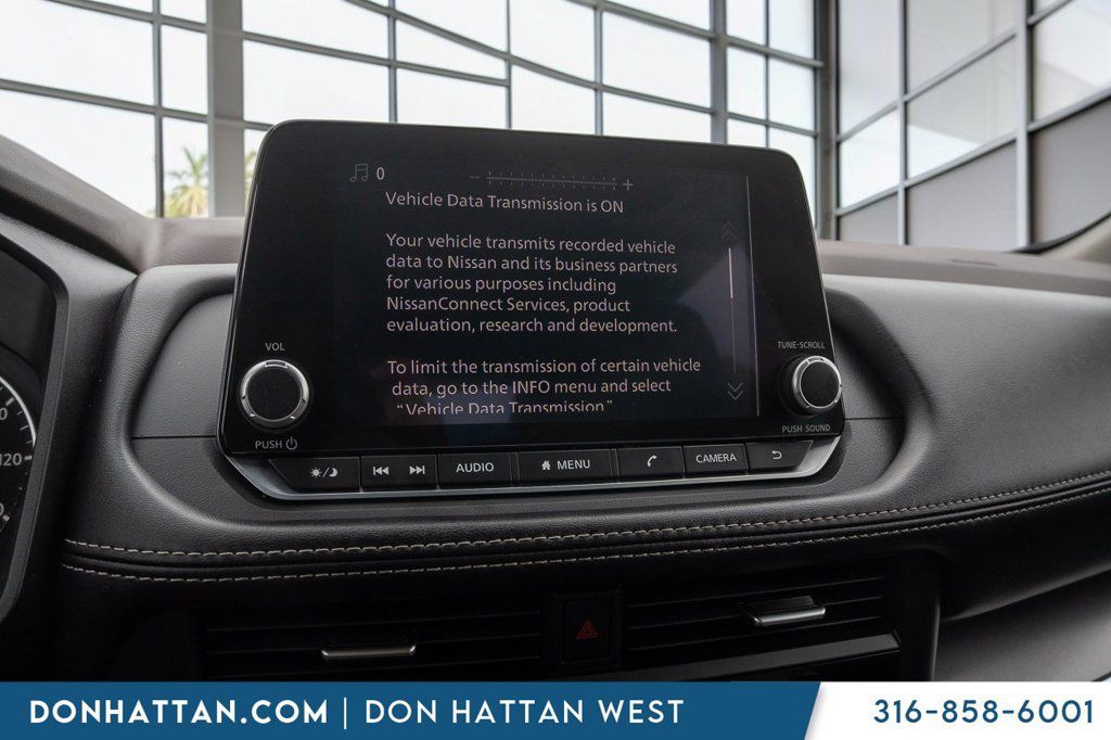 Used 2023 Nissan Rogue SV FWD image 7