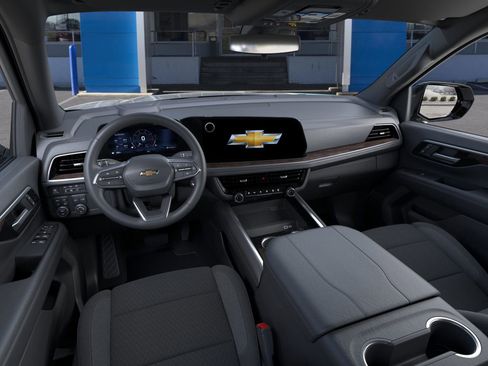 New 2026 Chevrolet Suburban LS w/ LPO, Dark Essentials Package image 41