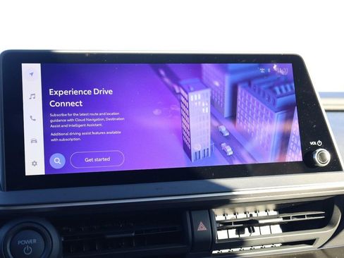 New 2026 Toyota Prius Plug-In Hybrid image 13