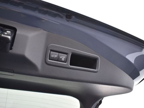 New 2026 Subaru Solterra Premium image 27