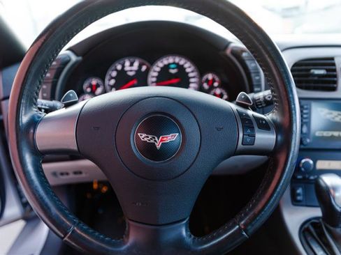 Used 2007 Chevrolet Corvette Convertible w/ Preferred Equipment Group image 22