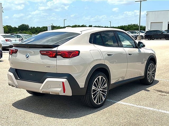 New 2026 BMW X2 xDrive28i w/ Technology Package AWD/4WD image 37