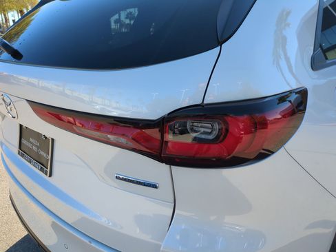 Certified 2025 MAZDA CX-90 Plug-In Hybrid w/ Preferred image 11