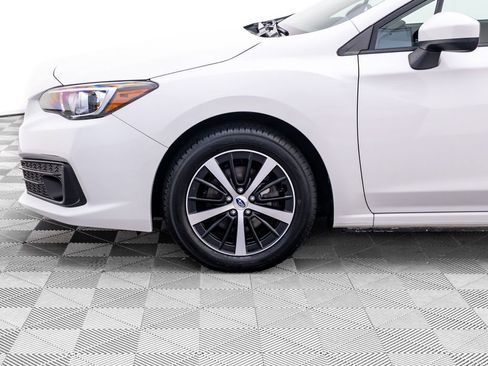 Used 2023 Subaru Impreza 2.0i Premium AWD/4WD image 35