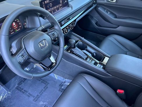 New 2025 Honda Accord EX-L image 10