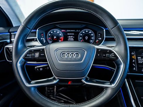 Used 2020 Audi S8 L image 37