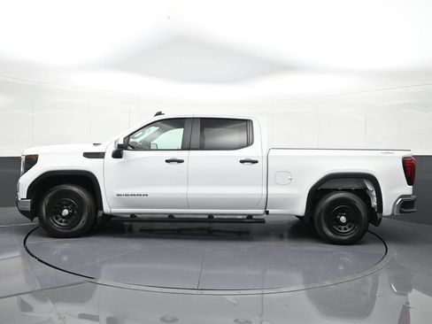 Used 2024 GMC Sierra 1500 Pro w/ Pro Value Package AWD/4WD image 2