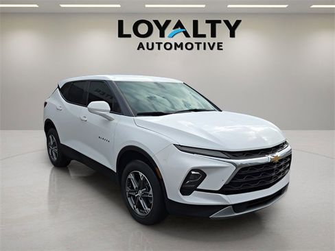Used 2023 Chevrolet Blazer LT image 7