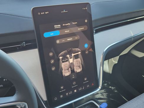 Used 2025 Volvo EX90 Ultra image 10