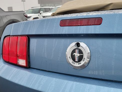 Used 2006 Ford Mustang Premium image 6