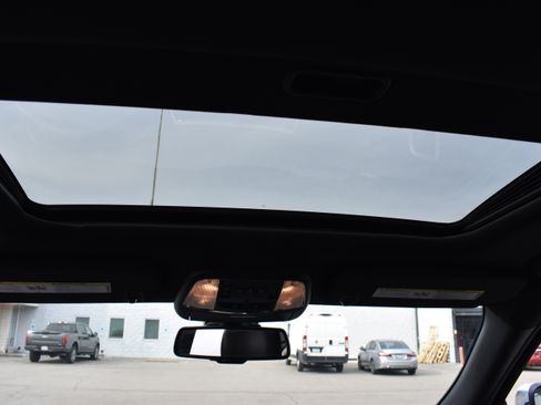 Used 2014 Jeep Grand Cherokee Limited image 28