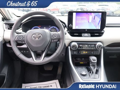 Used 2023 Toyota RAV4 Limited AWD/4WD image 19