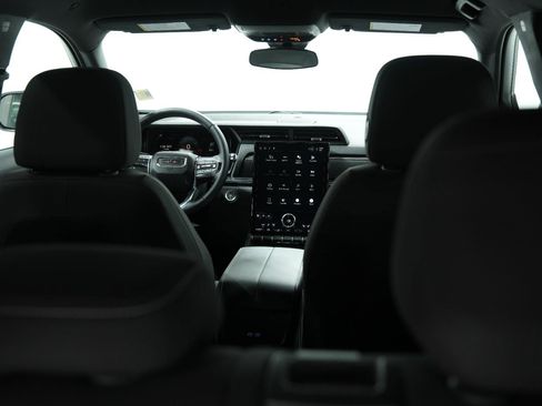 Used 2025 GMC Terrain Elevation image 12