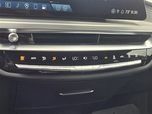 New 2025 Cadillac Lyriq Luxury image 20