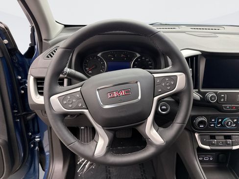 Used 2024 GMC Terrain SLT w/ Infotainment Package II AWD/4WD image 12