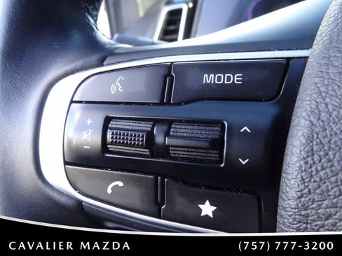 Used 2025 Kia Sportage EX AWD/4WD image 19