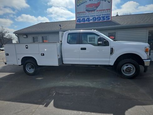 Used 2020 Ford F350 XL w/ Power Equipment Group image 2