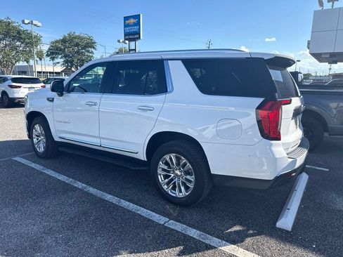 Used 2022 GMC Yukon SLT w/ SLT Premium Package RWD image 4