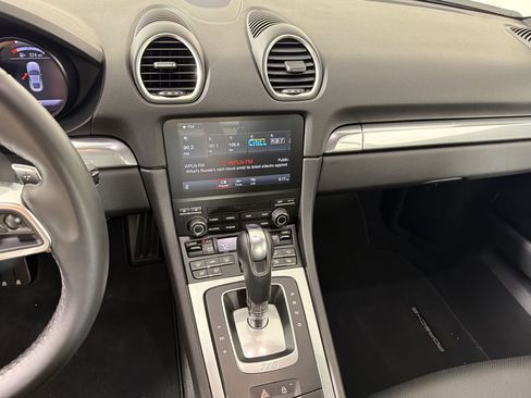 Certified 2024 Porsche 718 Cayman RWD image 26