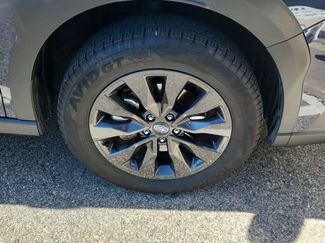 Used 2025 Subaru Outback Onyx Edition w/ Tech Package 3 AWD/4WD video 2
